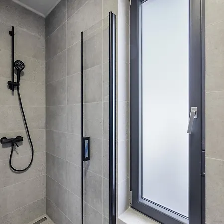 Modern With Private Swimming Pool Willa *