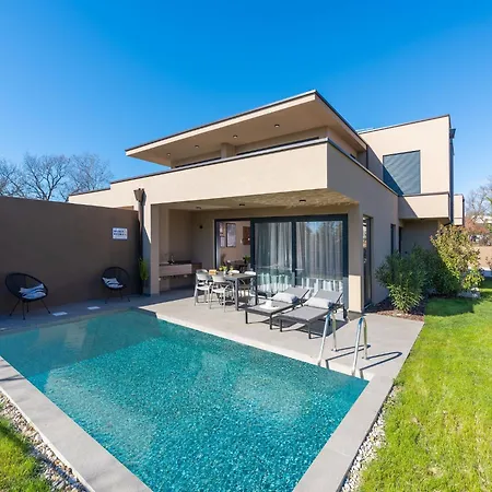 Willa Modern With Private Swimming Pool *